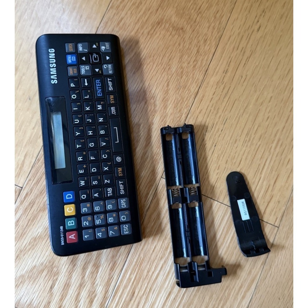 Samsung Keyboard Remote Control Model RMC-QTD1 Mode Code RMC-QTD1AP2/ZA - Picture 3 of 3